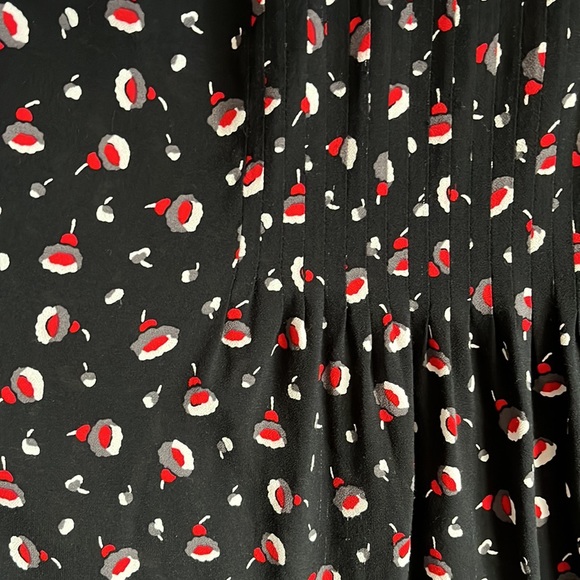 Boden Aurelia Dress - Picture 2 of 5